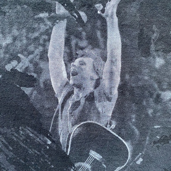 Jon Bon Jovi Backstage Official Concert T-shirt Year 21 - Picture 4 of 10